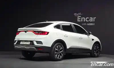 Renault XM3 2023 1.6 Автомат в Москве № 147699, миниатюра 6