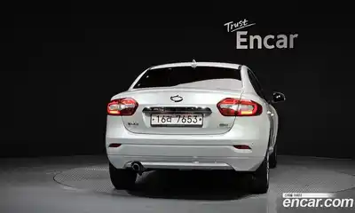 Renault SM3 2017 1.6 Автомат в Москве № 147778, миниатюра 4