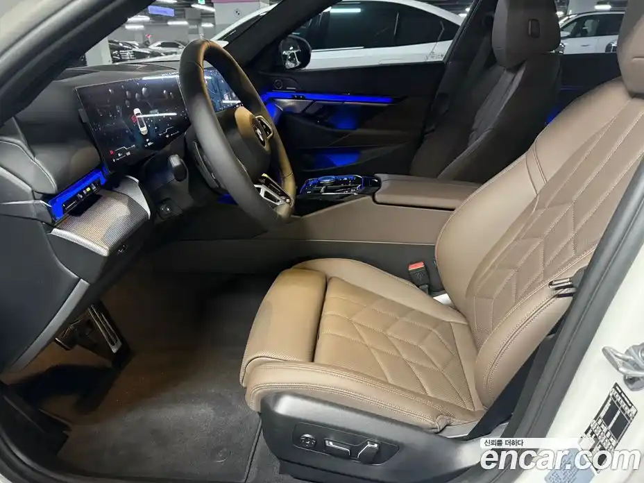 BMW 5-Series 2025 2.0 Автомат в Москве № 153167, фото 17