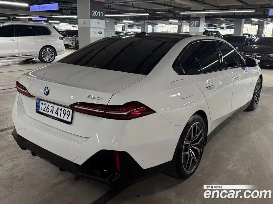 BMW 5-Series 2025 2.0 Автомат в Москве № 153167, фото 4