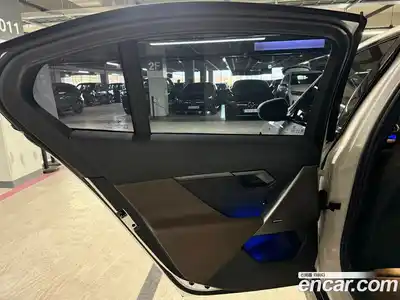 BMW 5-Series 2025 2.0 Автомат в Москве № 153167, миниатюра 10