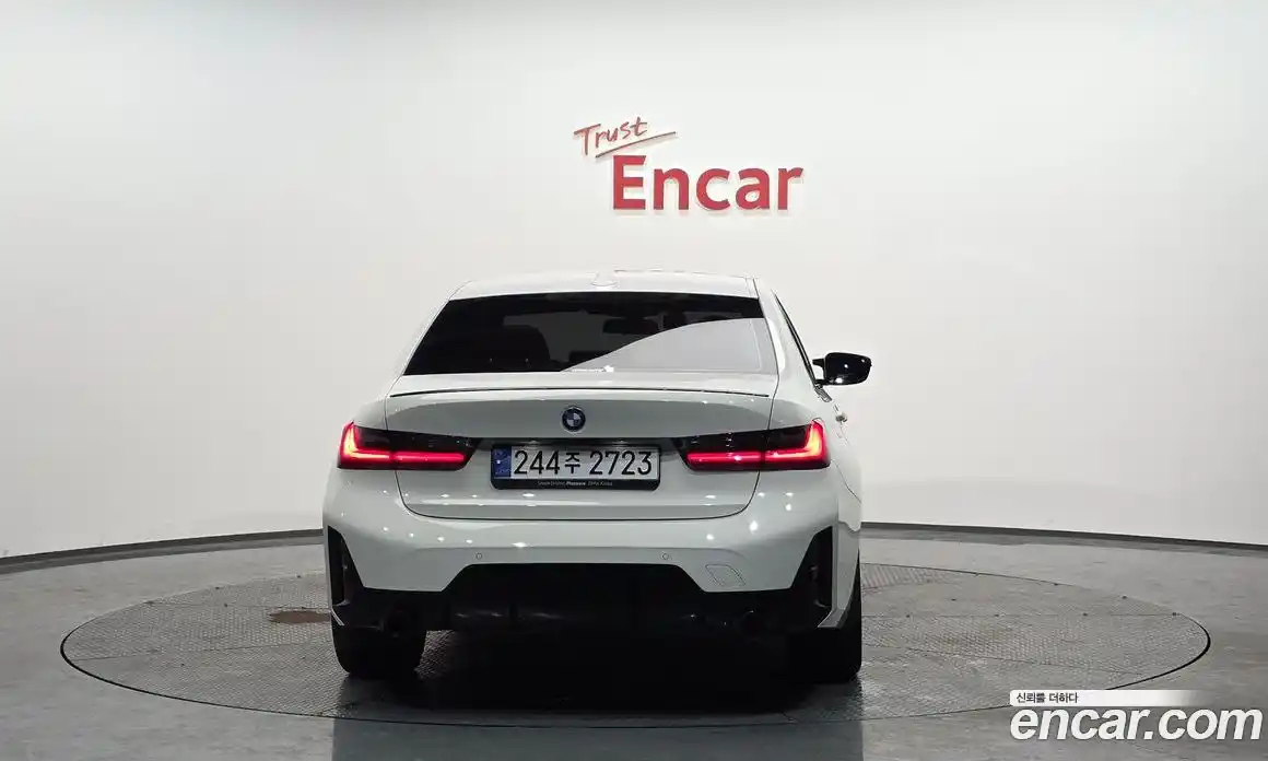 BMW 3-Series 2024 2.0 Автомат в Москве № 153702, фото 3