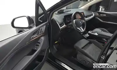 BMW 2-Series 2023 2.0 Автомат в Москве № 154732, миниатюра 2