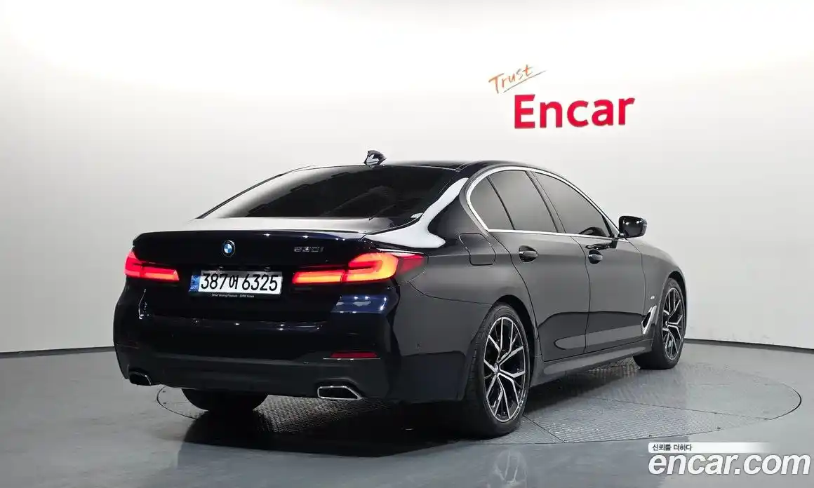 BMW 5-Series 2022 2.0 Автомат в Москве № 156779, фото 3