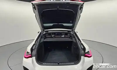 BMW i4 2022 0.2 Автомат в Москве № 157885, миниатюра 4