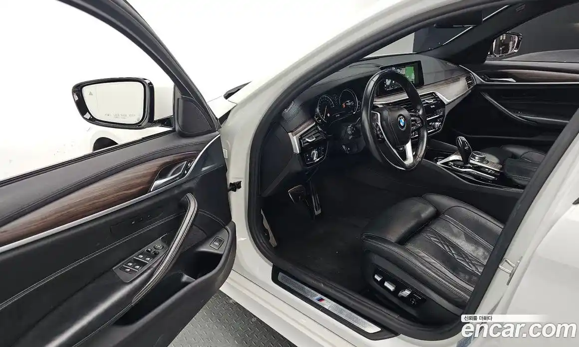 BMW 5-Series 2017 2.0 Автомат в Москве № 158300, фото 11
