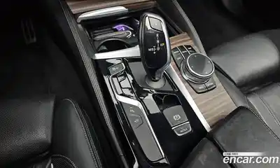 BMW 5-Series 2017 2.0 Автомат в Москве № 158300, миниатюра 9