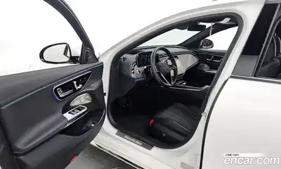 Mercedes-Benz E-Class 2025 2.0 Автомат в Москве № 160221, миниатюра 6