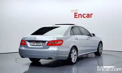 Mercedes-Benz E-Class 2011 3.5 Автомат в Москве № 161676, миниатюра 7
