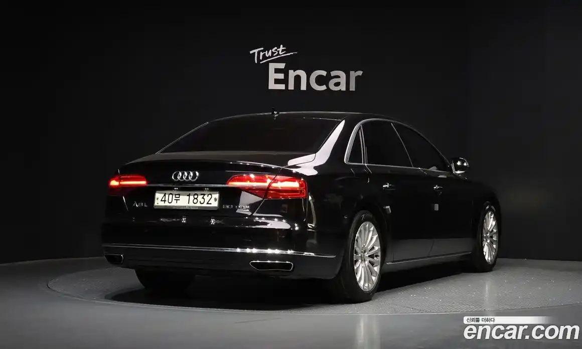 Audi A8 2015 3.0 Автомат в Москве № 163869, фото 9