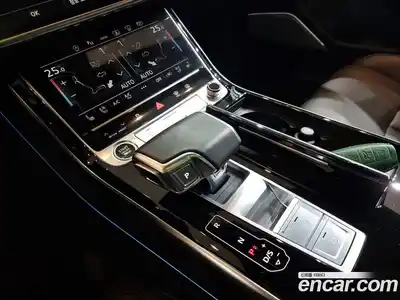 Audi A8 2023 3.0 Автомат в Москве № 164000, миниатюра 9
