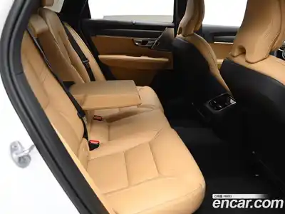 Volvo V90 2024 2.0 Автомат в Москве № 164157, миниатюра 12