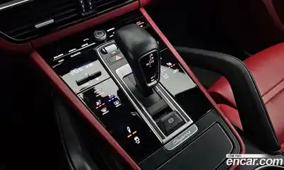 Porsche Cayenne 2021 3.0 Автомат в Москве № 165221, миниатюра 3