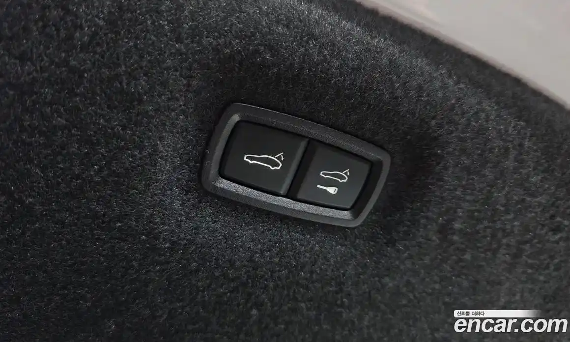 Porsche Taycan 2022 0.1 Автомат в Москве № 165402, фото 16