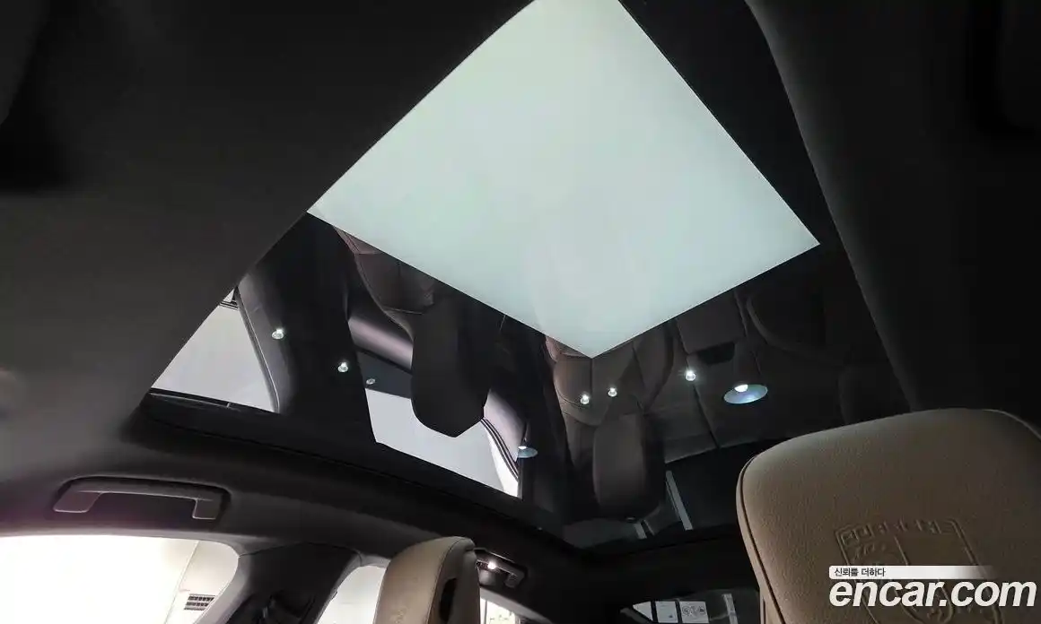 Porsche Taycan 2022 0.1 Автомат в Москве № 165402, фото 18