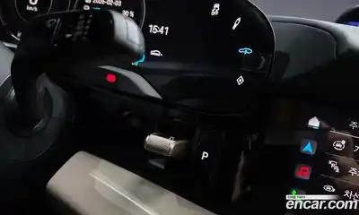 Porsche Taycan 2022 0.1 Автомат в Москве № 165402, миниатюра 9