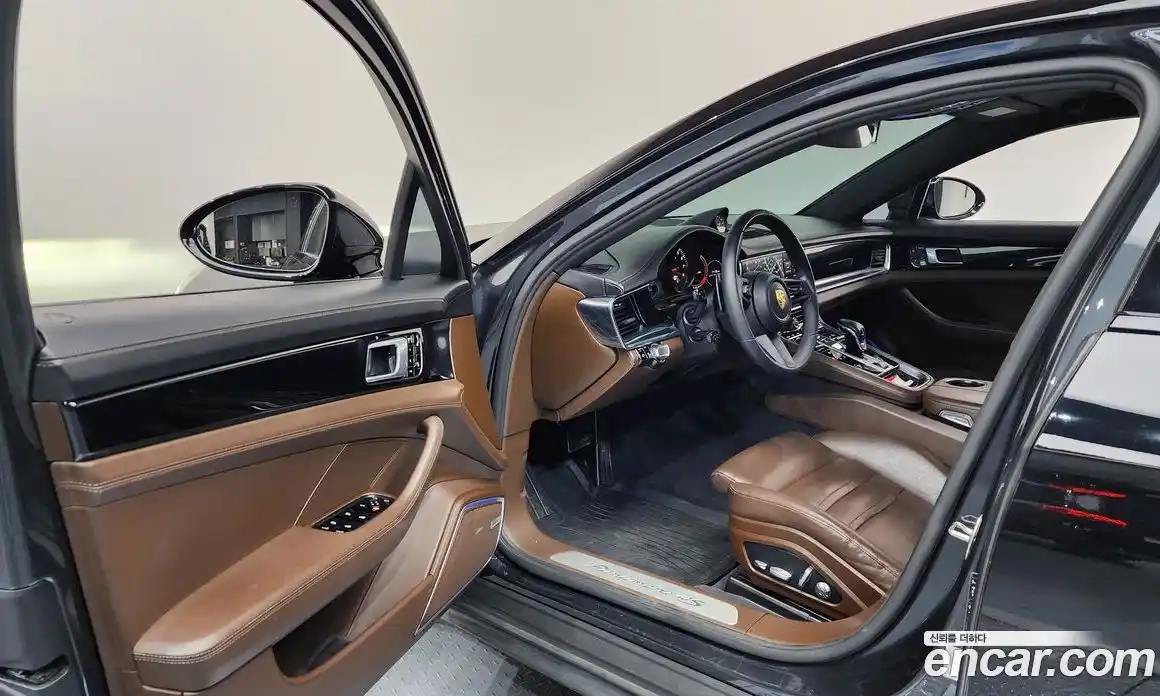 Porsche Panamera 2018 2.9 Автомат в Москве № 165662, фото 19