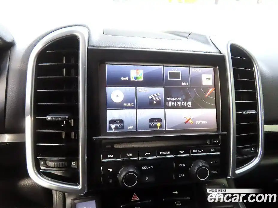 Porsche Cayenne 2011 3.0 Автомат в Москве № 165680, фото 11