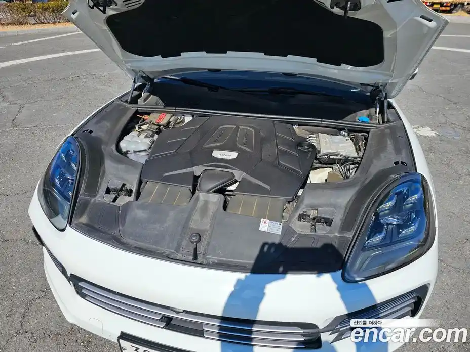 Porsche Cayenne 2019 3.0 Автомат в Москве № 165762, фото 19