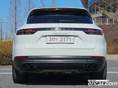 Porsche Cayenne 2019 3.0 Автомат в Москве № 165762, миниатюра 3