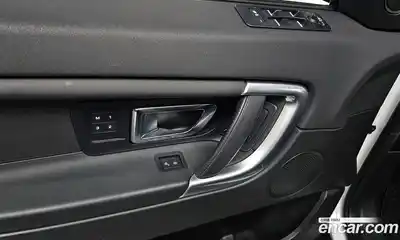 Land Rover Discovery Sport, 2017