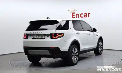 Land Rover Discovery Sport 2017 2.0 Автомат в Москве № 166251, миниатюра 8