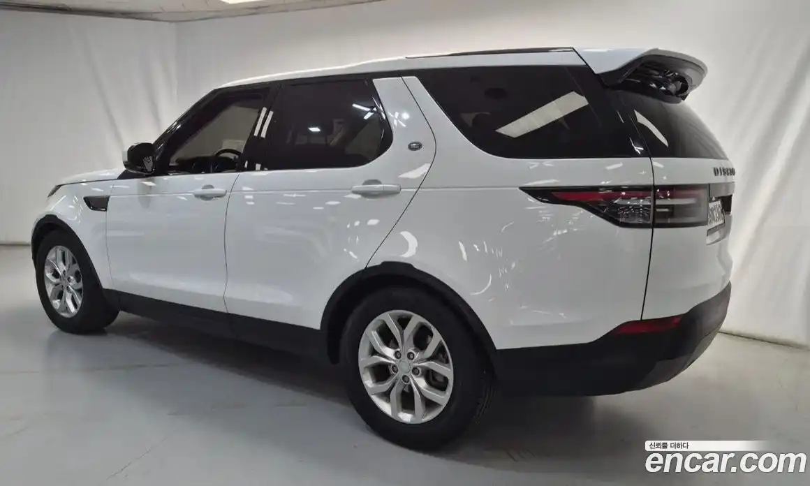 Land Rover Discovery 2020 2.0 Автомат в Москве № 166464, фото 3