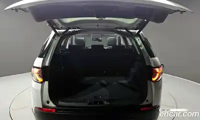 Land Rover Discovery Sport 2017 2.0 Автомат в Москве № 166695, миниатюра 7