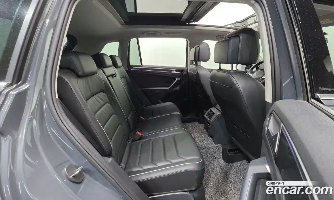 Volkswagen Tiguan 2022 2.0 Автомат в Москве № 168757, фото 19