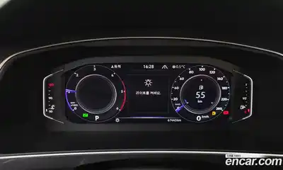 Volkswagen Tiguan 2022 2.0 Автомат в Москве № 168757, миниатюра 8