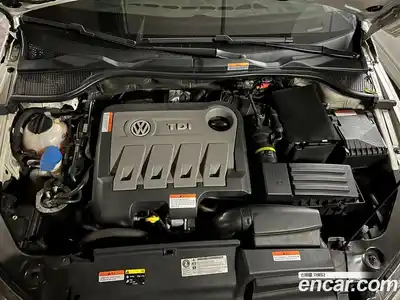 Volkswagen Scirocco 2014 2.0 Автомат в Москве № 168783, миниатюра 9