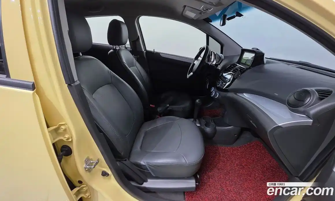 Chevrolet Spark 2014 1.0 Автомат в Москве № 173328, фото 14