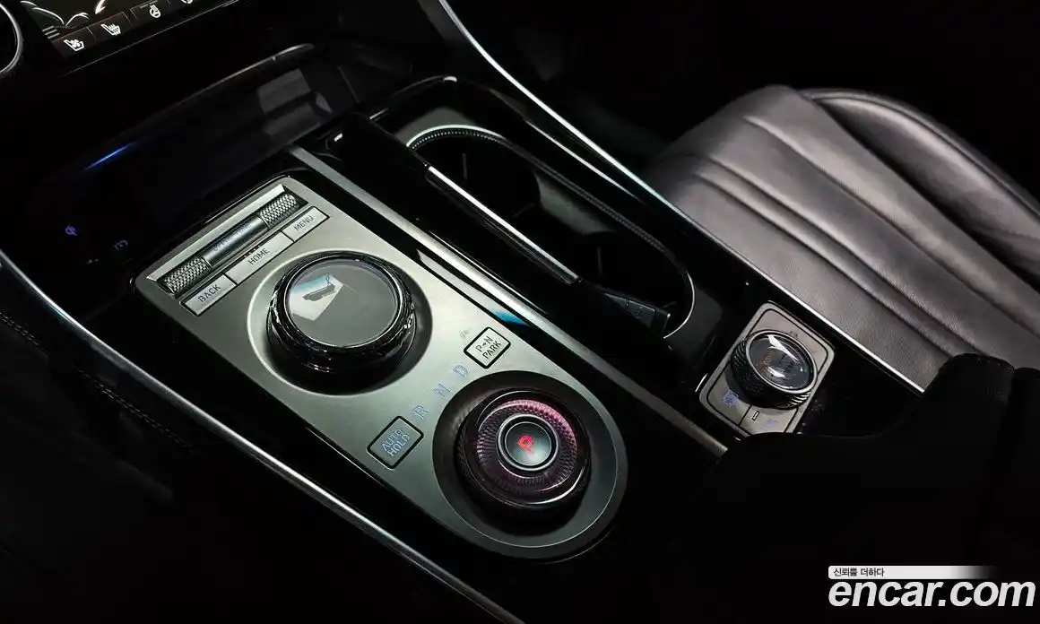 Genesis GV80 2023 2.5 Автомат в Москве № 17588, фото 3