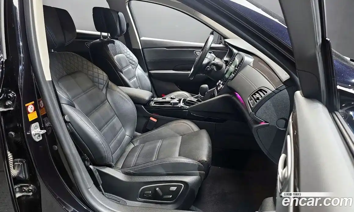 Renault SM6 2017 2.0 Автомат в Москве № 179853, фото 16