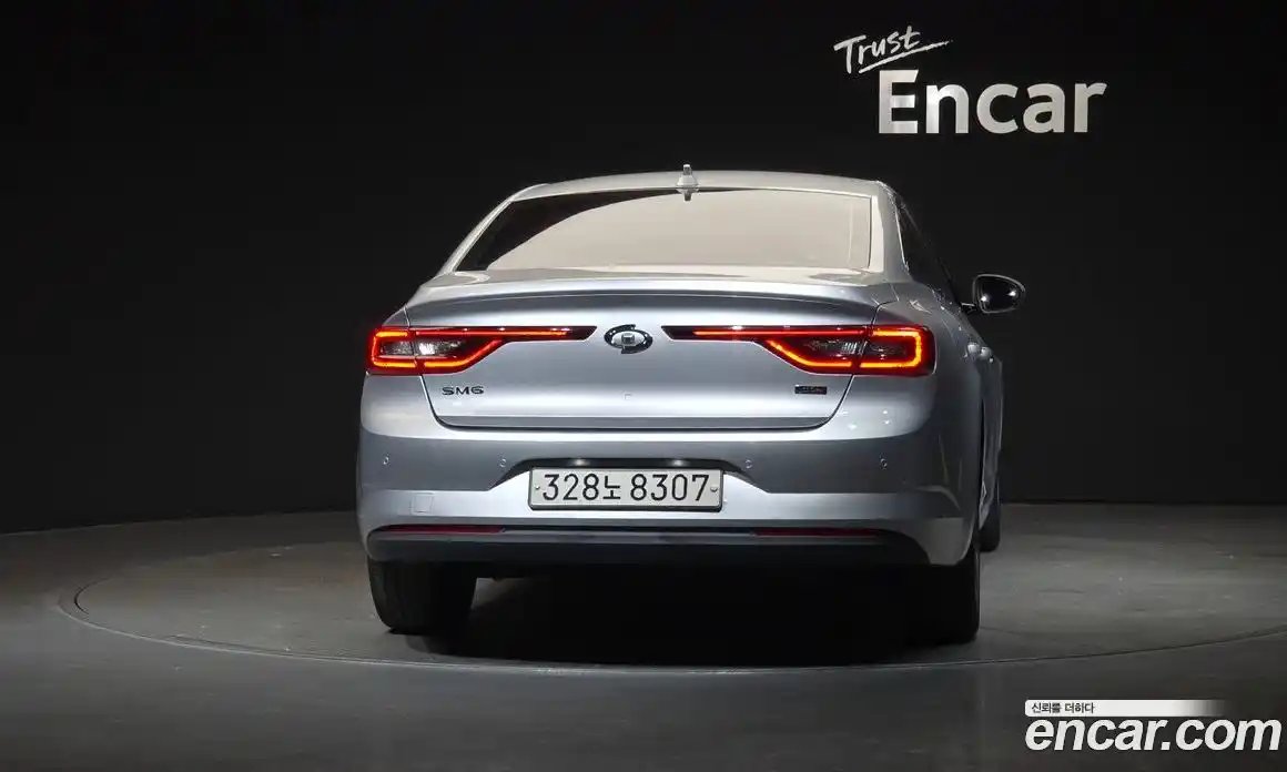 Renault SM6 2019 2.0 Автомат в Москве № 183039, фото 17