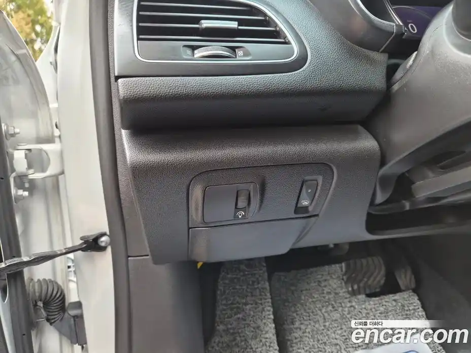 Renault SM6 2019 2.0 Автомат в Москве № 185959, фото 17