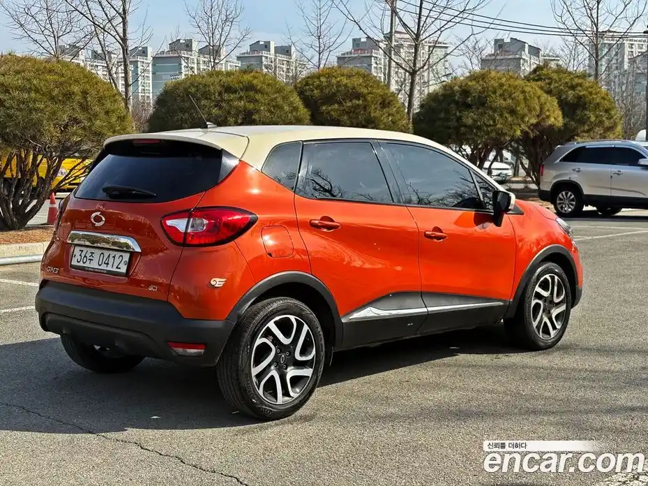 Renault QM3 2016 1.5 Автомат в Москве № 186470, фото 4