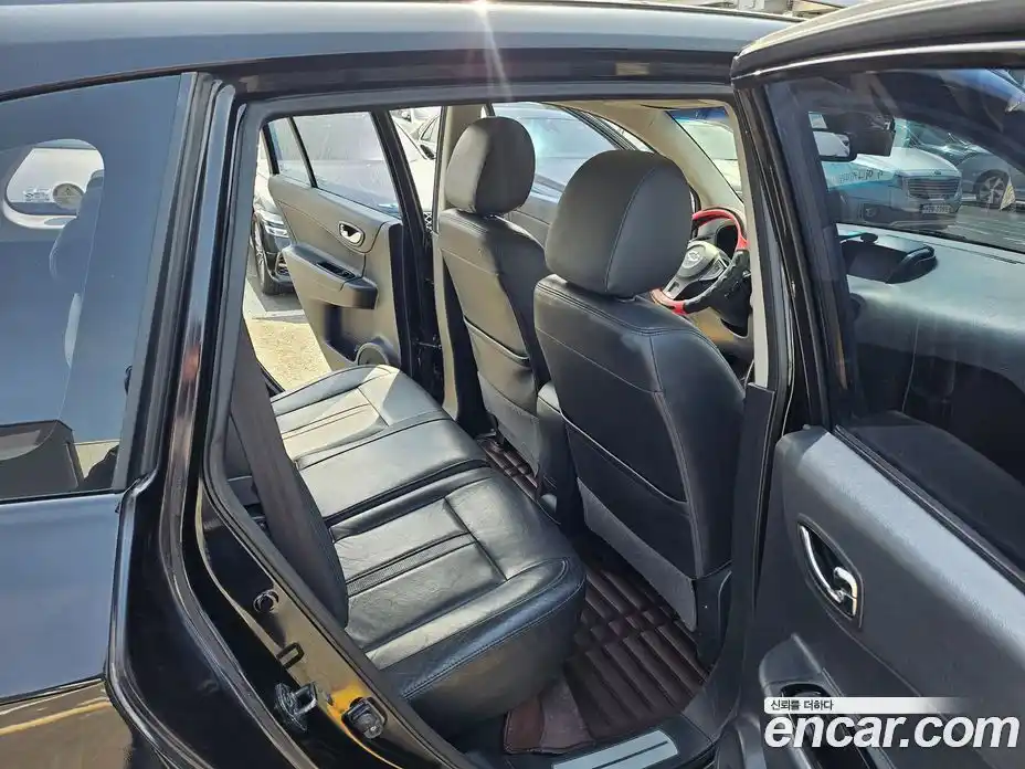 Renault QM5 2011 2.5 Автомат в Москве № 186563, фото 13