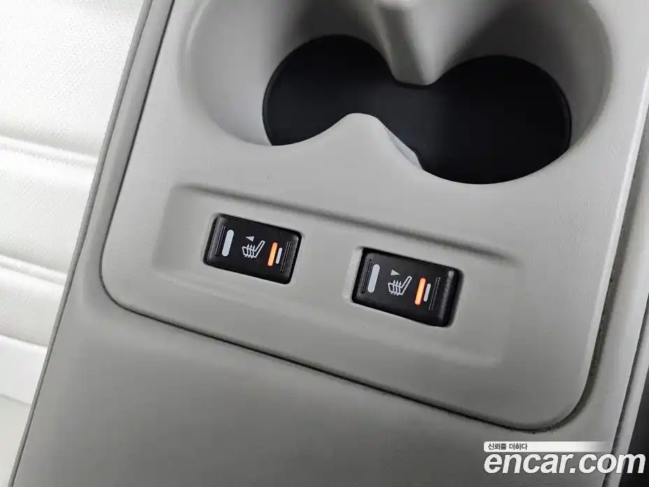 Renault SM6 2019 2.0 Автомат в Москве № 186637, фото 16