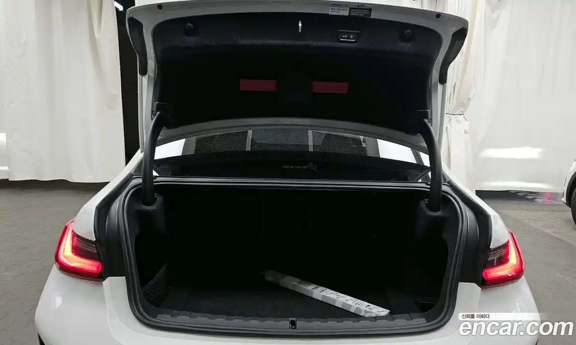 BMW 3-Series 2023 3.0 Автомат в Москве № 191310, фото 20