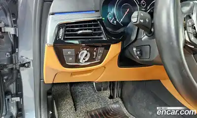 BMW 5-Series 2017 2.0 Автомат в Москве № 192613, миниатюра 8