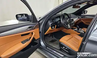 BMW 5-Series 2017 2.0 Автомат в Москве № 192613, миниатюра 9