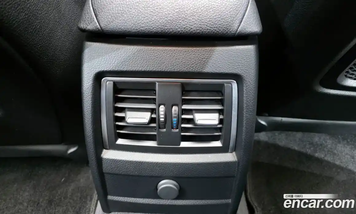 BMW 3-Series 2016 2.0 Автомат в Москве № 193070, фото 9