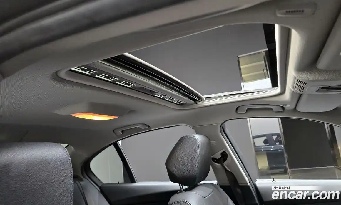 BMW 3-Series 2018 2.0 Автомат в Москве № 193162, фото 7