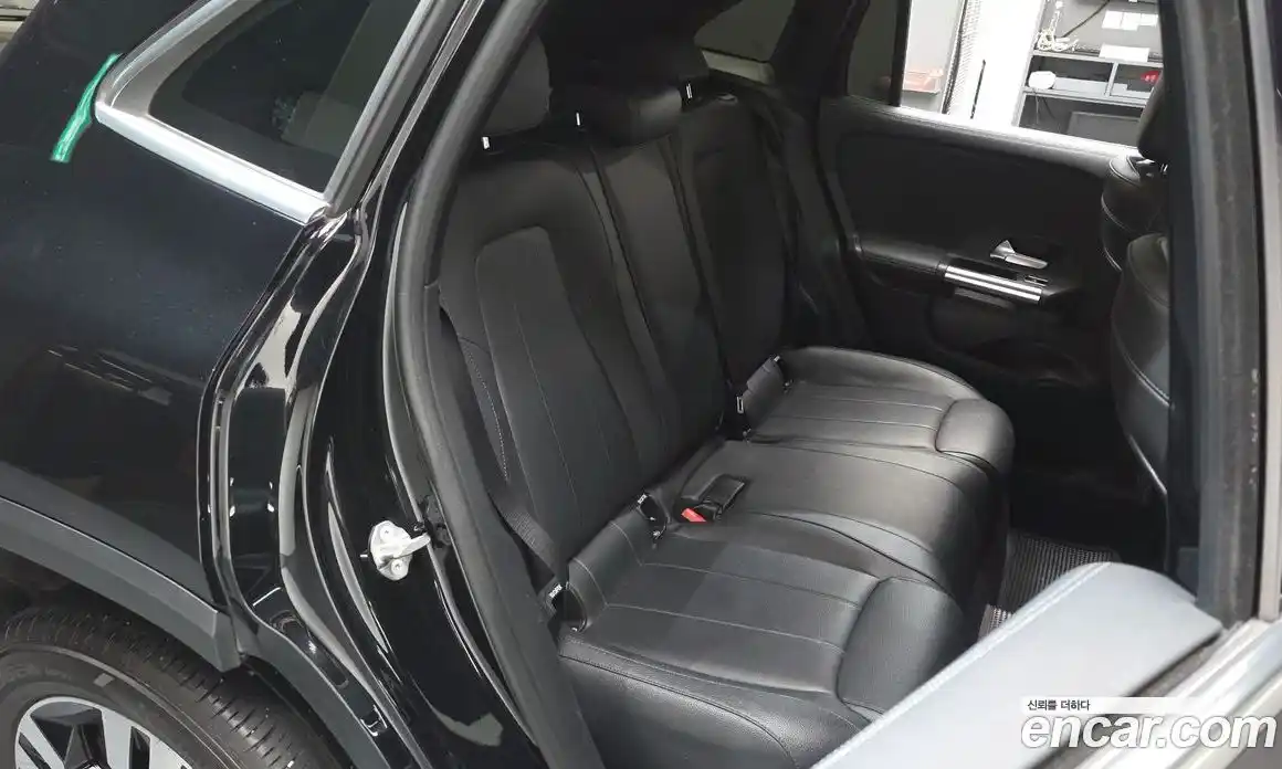 Mercedes-Benz GLA-Class 2021 2.0 Автомат в Москве № 194099, фото 11