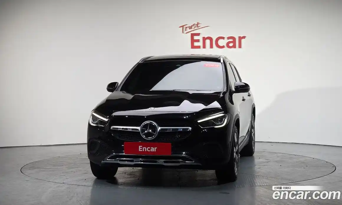 Mercedes-Benz GLA-Class 2021 2.0 Автомат в Москве № 194099, фото 3