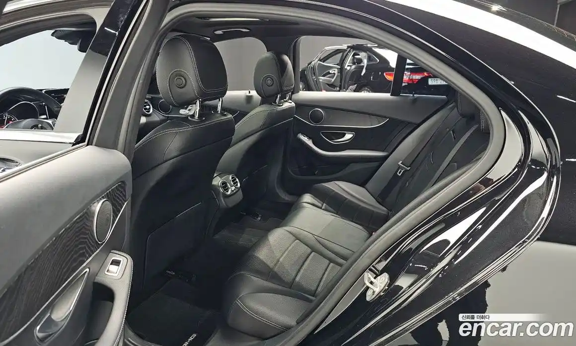 Mercedes-Benz C-Class 2017 2.0 Автомат в Москве № 194495, фото 11