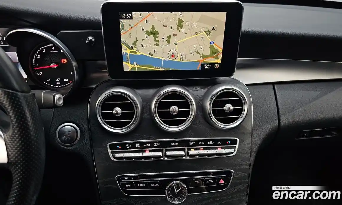 Mercedes-Benz C-Class 2017 2.0 Автомат в Москве № 194495, фото 14