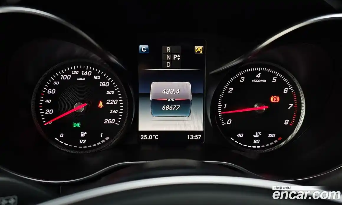 Mercedes-Benz C-Class 2017 2.0 Автомат в Москве № 194495, фото 8