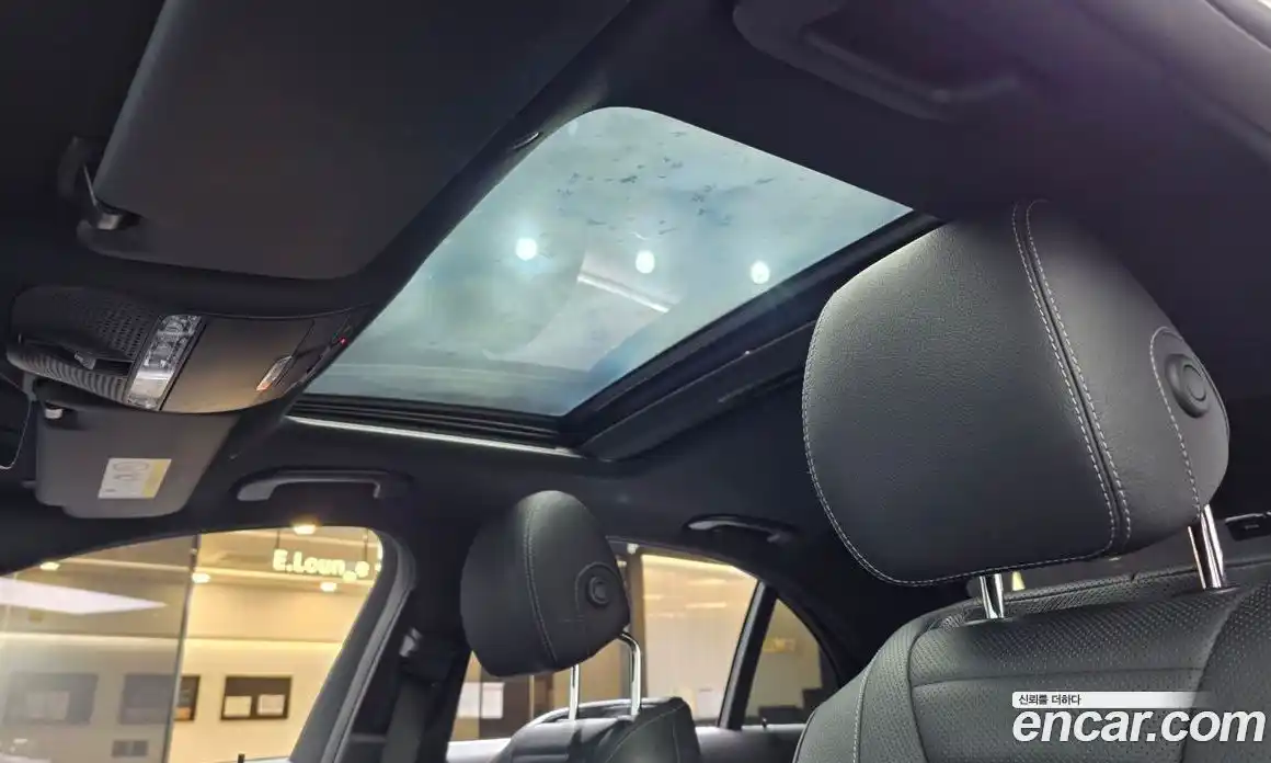 Mercedes-Benz E-Class 2021 2.0 Автомат в Москве № 195031, фото 18